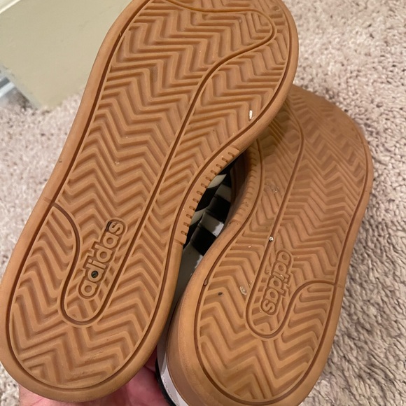 Womens Grand Court adidas sneakers - Picture 4 of 6